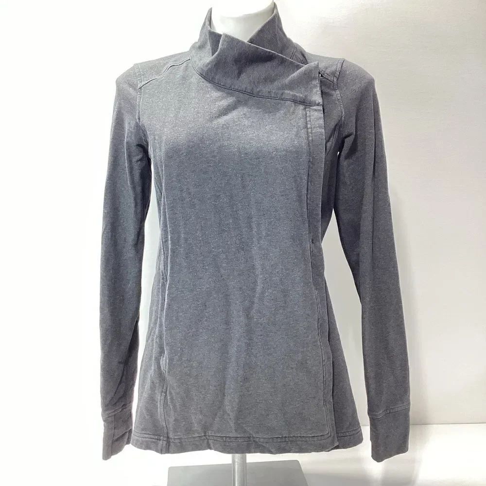 Lululemon Wrap Jacket Charcoal Size 6